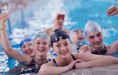 W naszej ofercie: obozy jzykowe w Anglii, kurs czy 15 godzin lekcji angielskiego tygodniowo z czterema sesjami sportowymi, kursy i szkoy wakacyjne dla dzieci i modziey w Anglii i Londynie